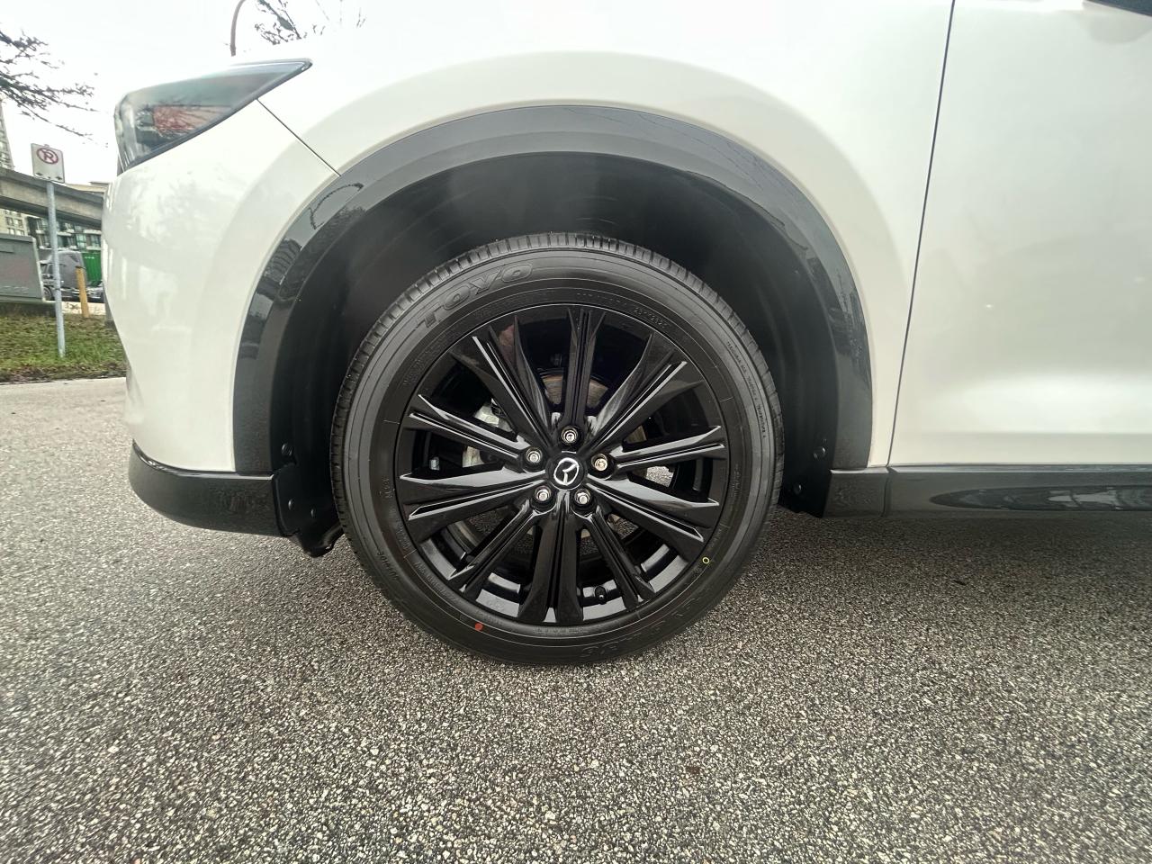 2022 Mazda CX-5 GT - Photo #4