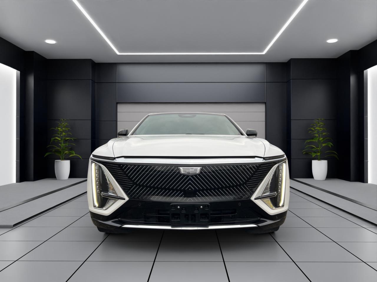 2024 Cadillac LYRIQ TECH - 36,000KMS - LEATHER - REVERSE CAMERA !! Photo