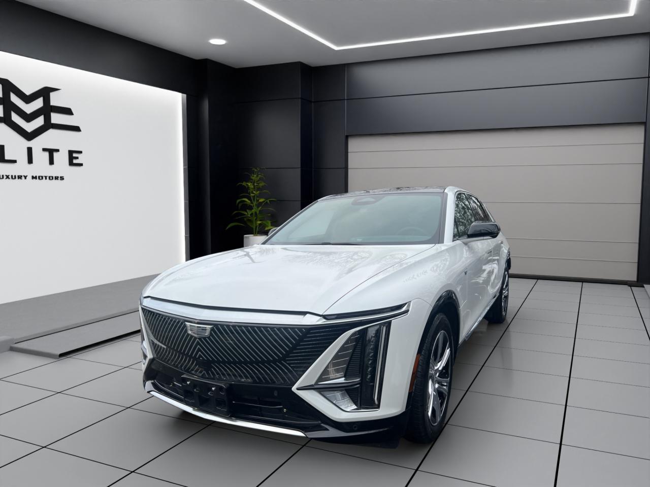 2024 Cadillac LYRIQ TECH - 36,000KMS - LEATHER - REVERSE CAMERA !! Photo