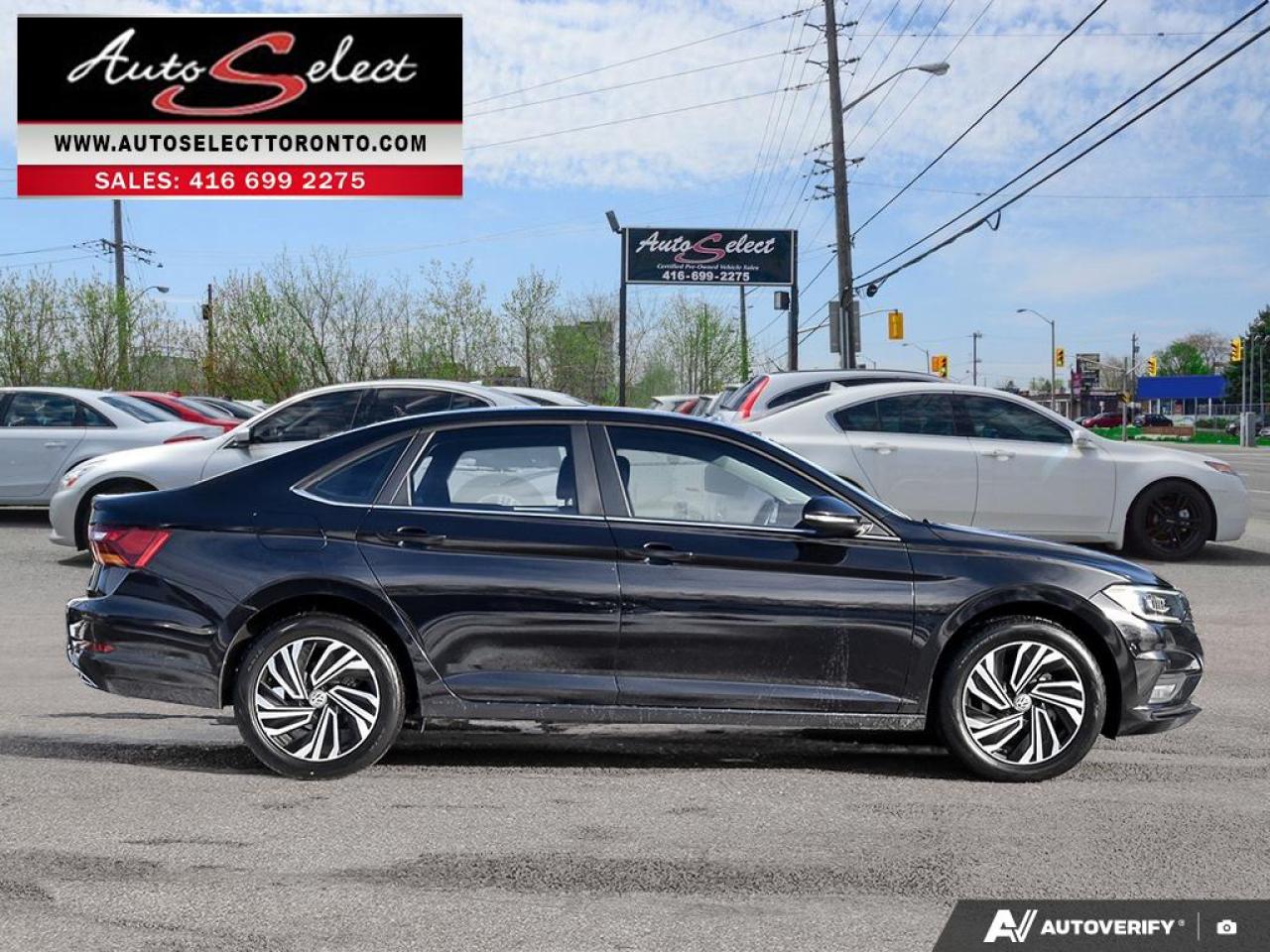 2019 Volkswagen Jetta Execline Apple Carplay - Sunroof - Leather - Clean Carfax Photo