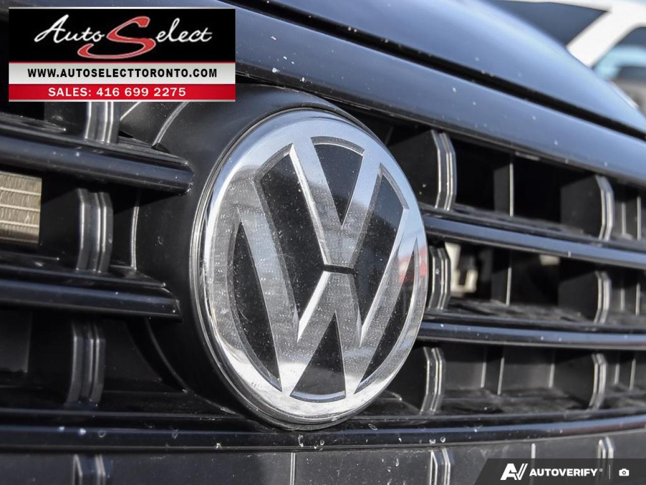 2019 Volkswagen Jetta Execline Apple Carplay - Sunroof - Leather - Clean Carfax Photo