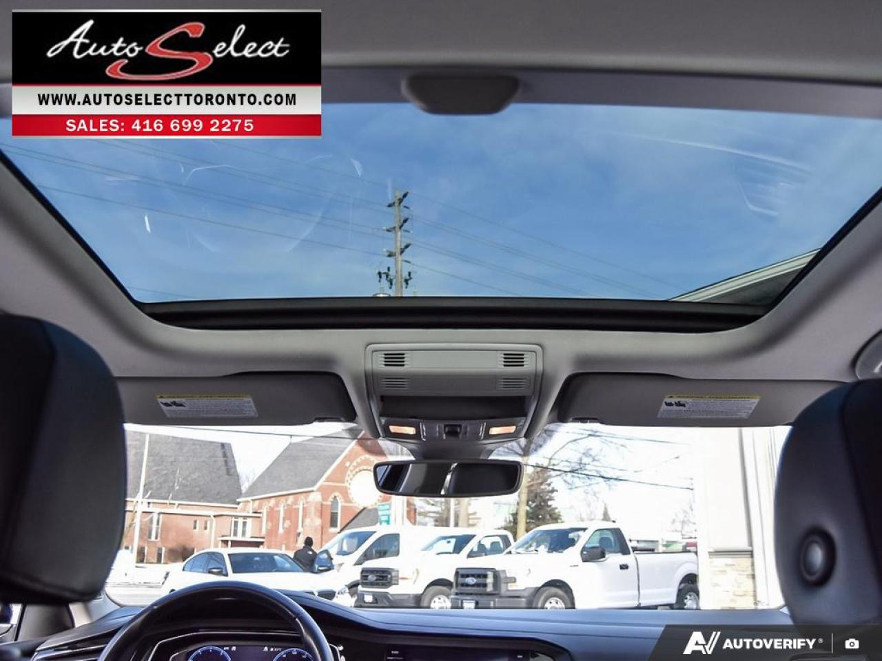 2019 Volkswagen Jetta Execline Apple Carplay - Sunroof - Leather - Clean Carfax Photo