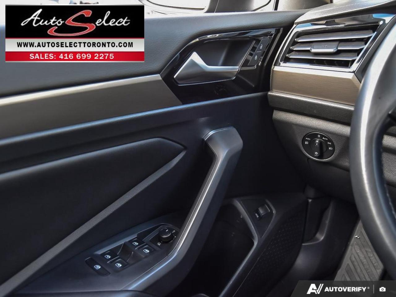 2019 Volkswagen Jetta Execline Apple Carplay - Sunroof - Leather - Clean Carfax Photo