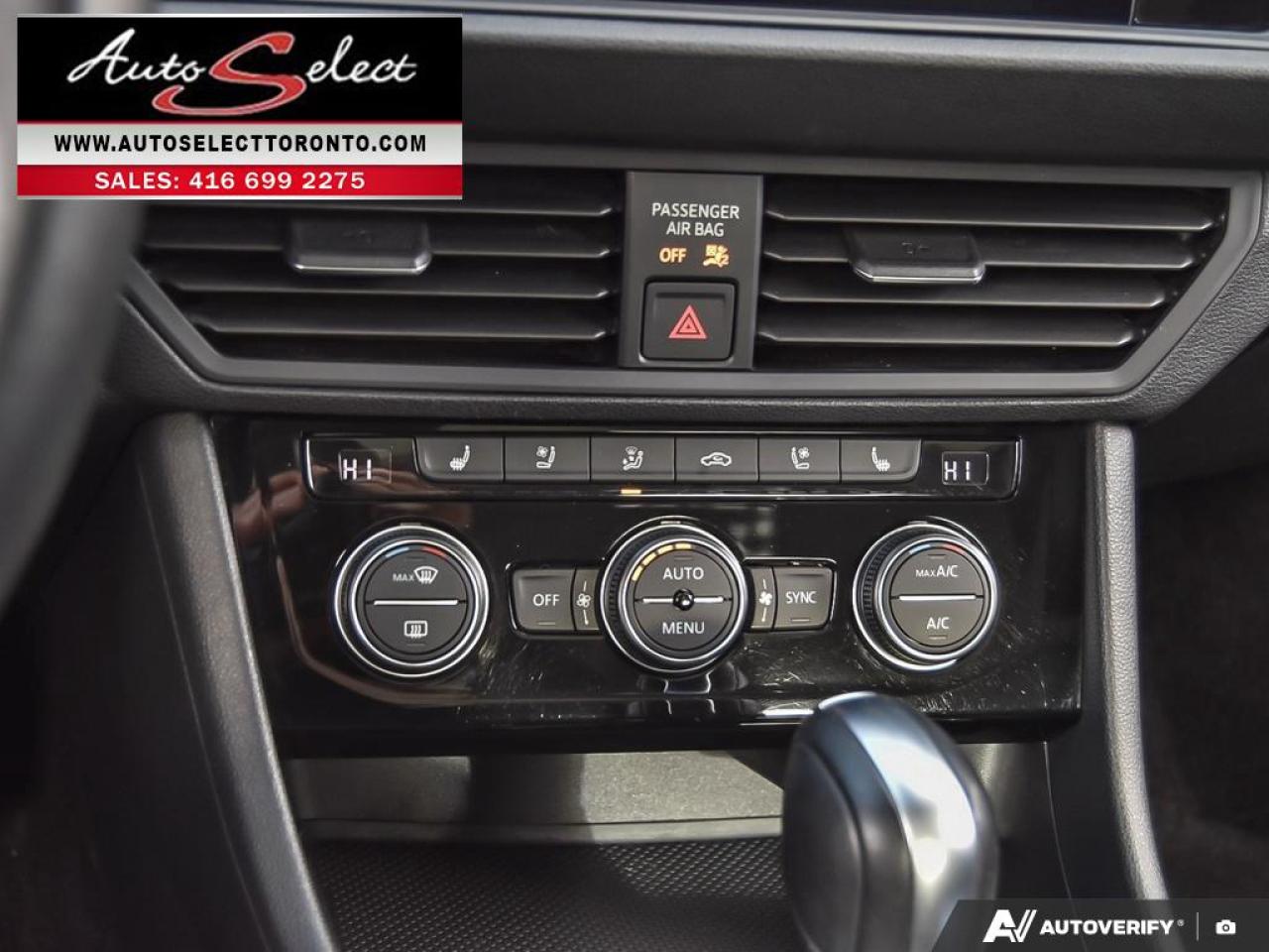 2019 Volkswagen Jetta Execline Apple Carplay - Sunroof - Leather - Clean Carfax Photo