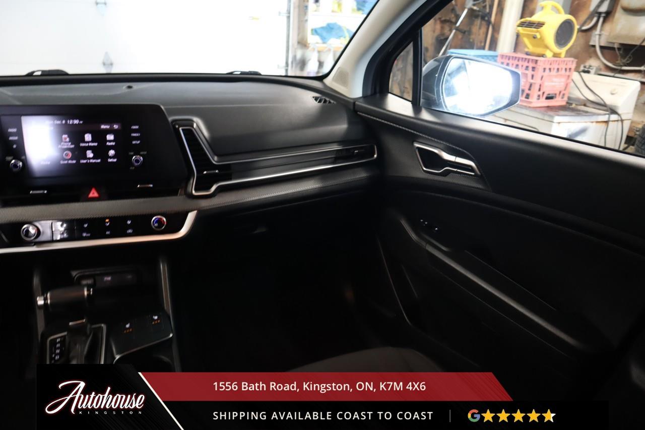 2023 Kia Sportage LX ALL WHEEL DRIVE - REARVIEW CAMERA Photo
