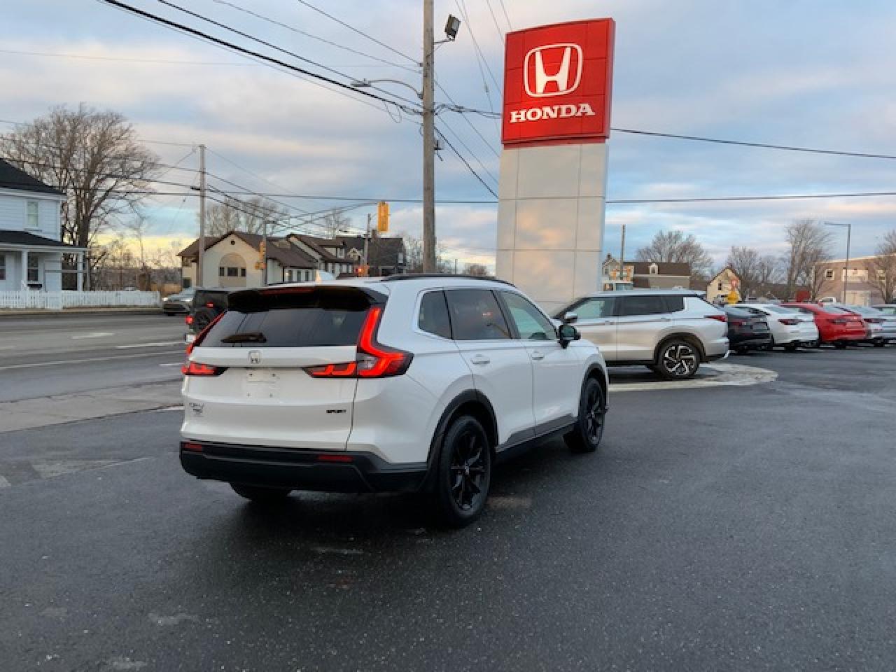 2024 Honda CR-V Sport Photo