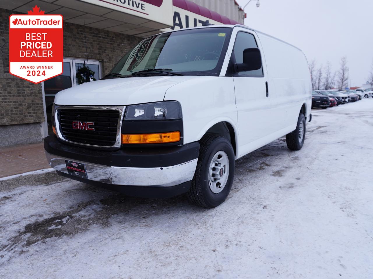 Used 2023 GMC Savana Cargo Van SAVANA 2500 CARGO VAN, VERY LOW KMS STILL AS NEW! for sale in Headingley, MB