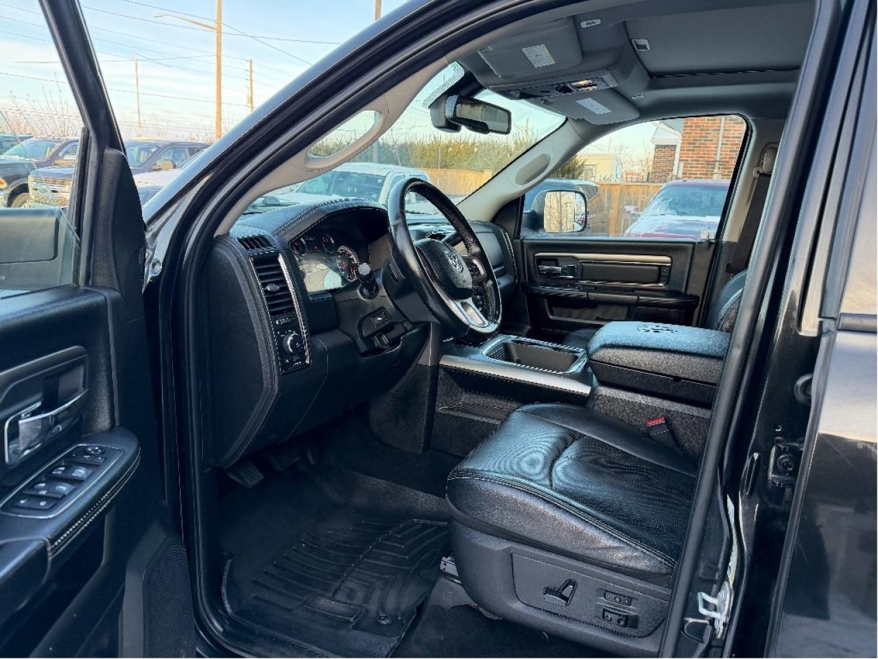 2018 RAM 2500 Laramie | Cummins Diesel | No Accidents Photo