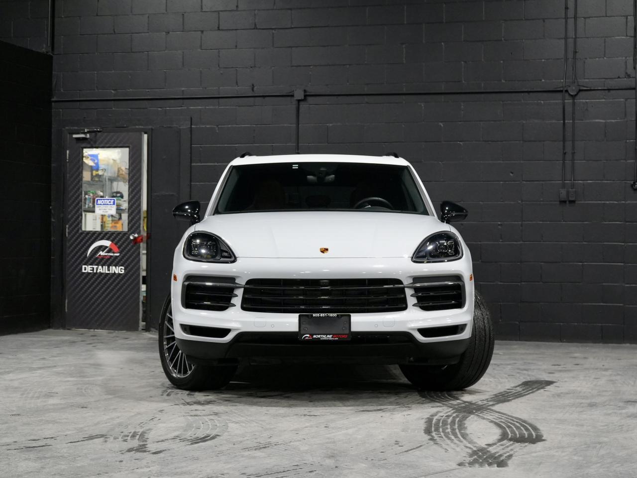 2022 Porsche Cayenne PANO/BOSE/CARPLAY/NO ACCIDENT/1OWNER/SURROUNDVIEW Photo2