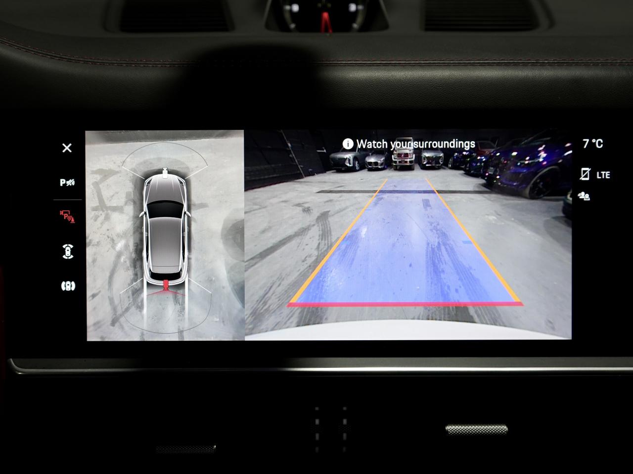 2022 Porsche Cayenne PANO/BOSE/CARPLAY/NO ACCIDENT/1OWNER/SURROUNDVIEW Photo