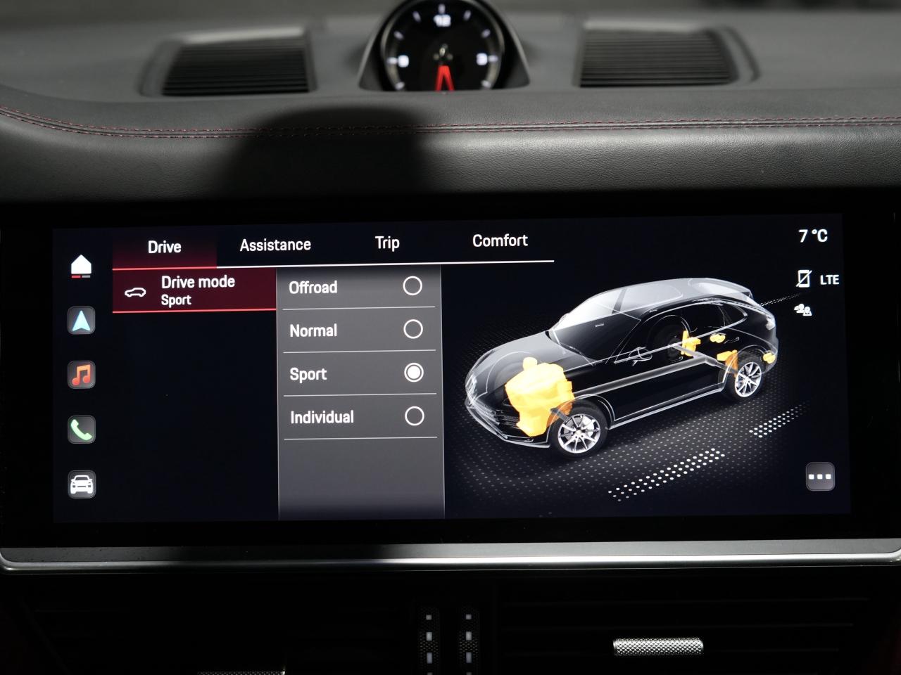 2022 Porsche Cayenne PANO/BOSE/CARPLAY/NO ACCIDENT/1OWNER/SURROUNDVIEW Photo