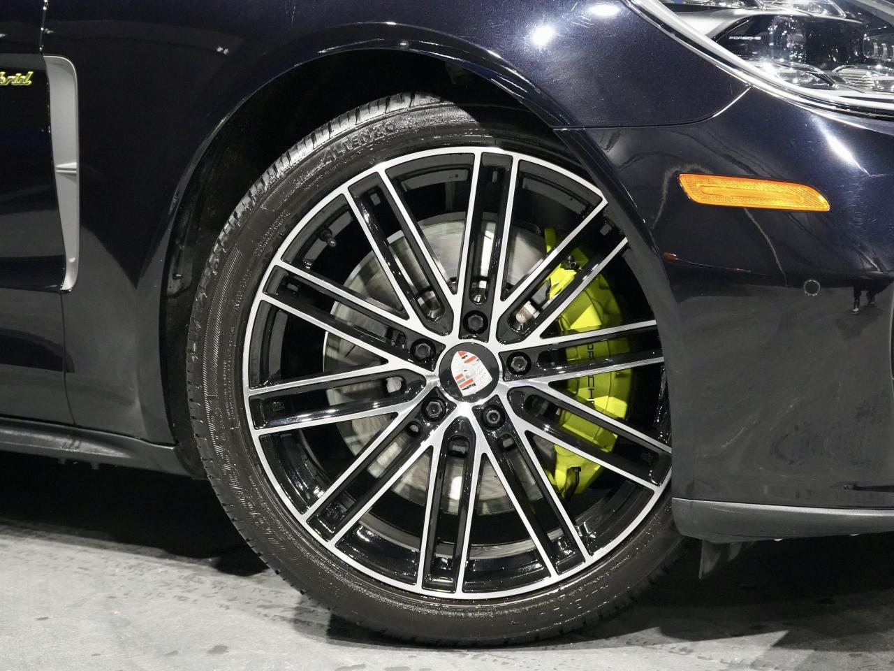 2022 Porsche Panamera 4 E-Hybrid/PANO/BOSE/HUD/360 CAM/21 IN RIM/PDLS Photo4