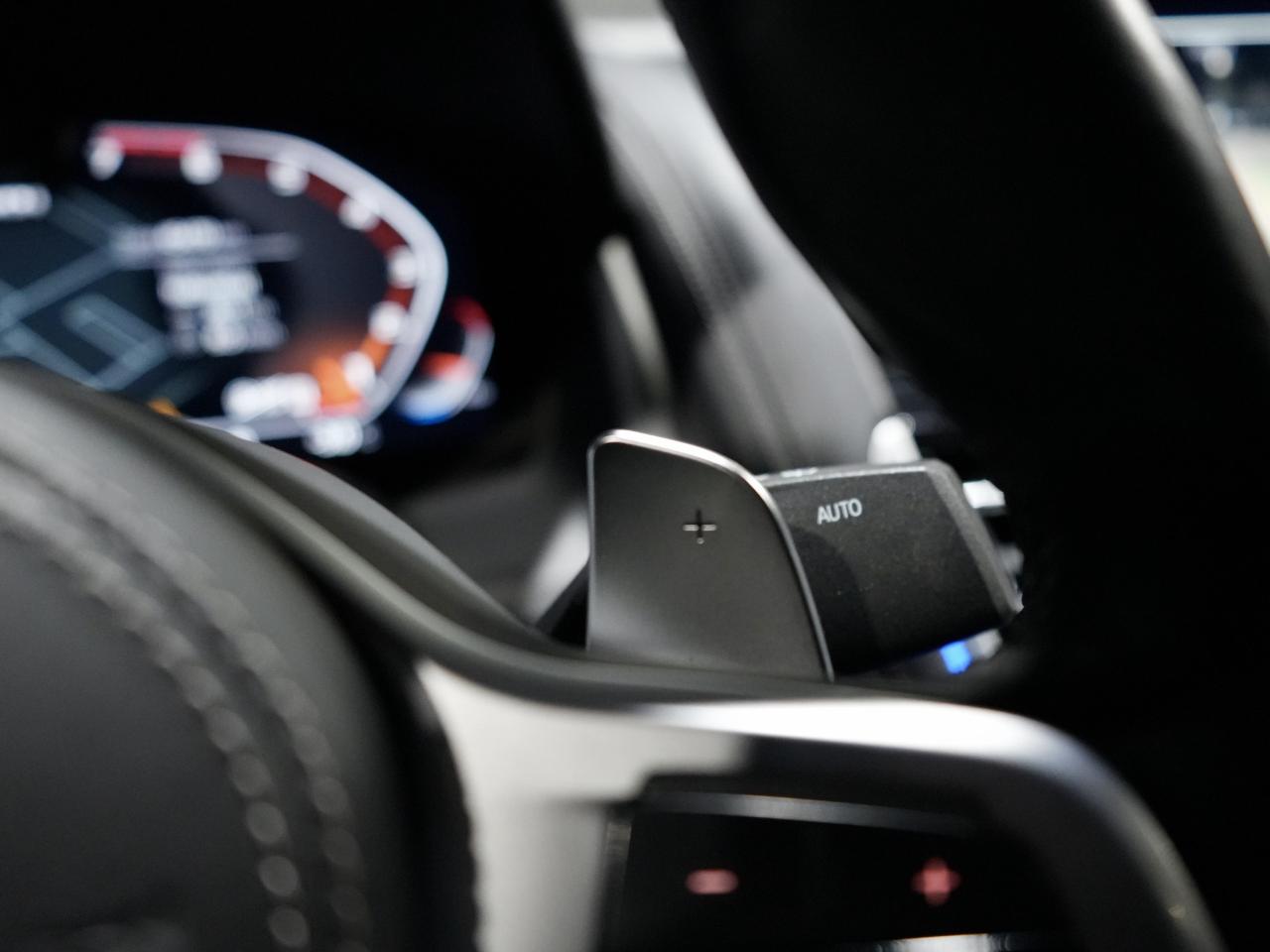 2022 BMW 8 Series M850i xDrive Coupe/360CAM/HARMAN K/CARBON FIBER Photo