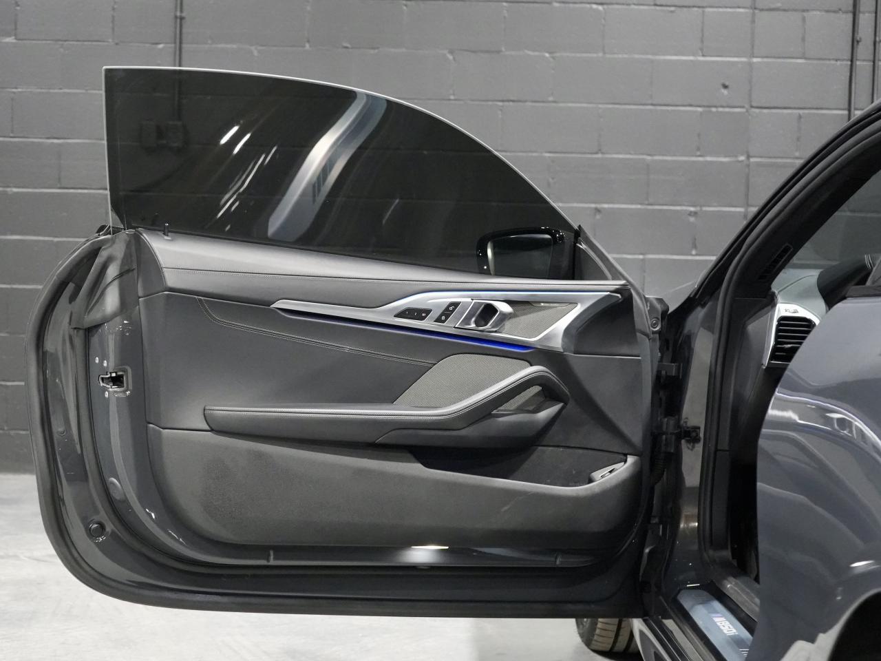 2022 BMW 8 Series M850i xDrive Coupe/360CAM/HARMAN K/CARBON FIBER Photo