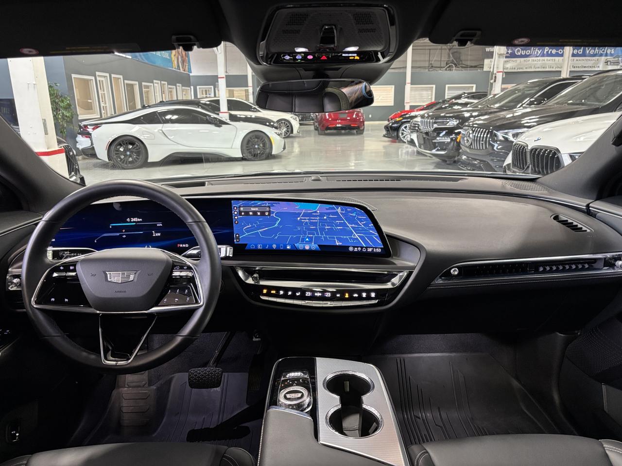 2024 Cadillac LYRIQ Tech|1SA|RWD|CLUSTERNAV|FULLPANOROOF|LEATHER|CAM|+ - Photo #18