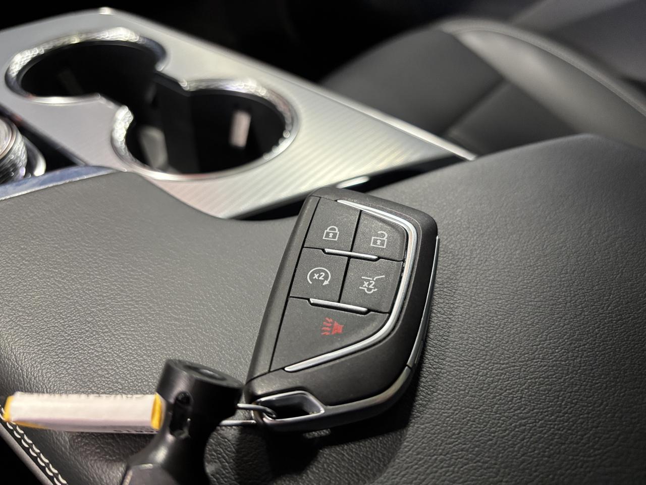 2024 Cadillac LYRIQ Tech|1SA|RWD|CLUSTERNAV|FULLPANOROOF|LEATHER|CAM|+ - Photo #25