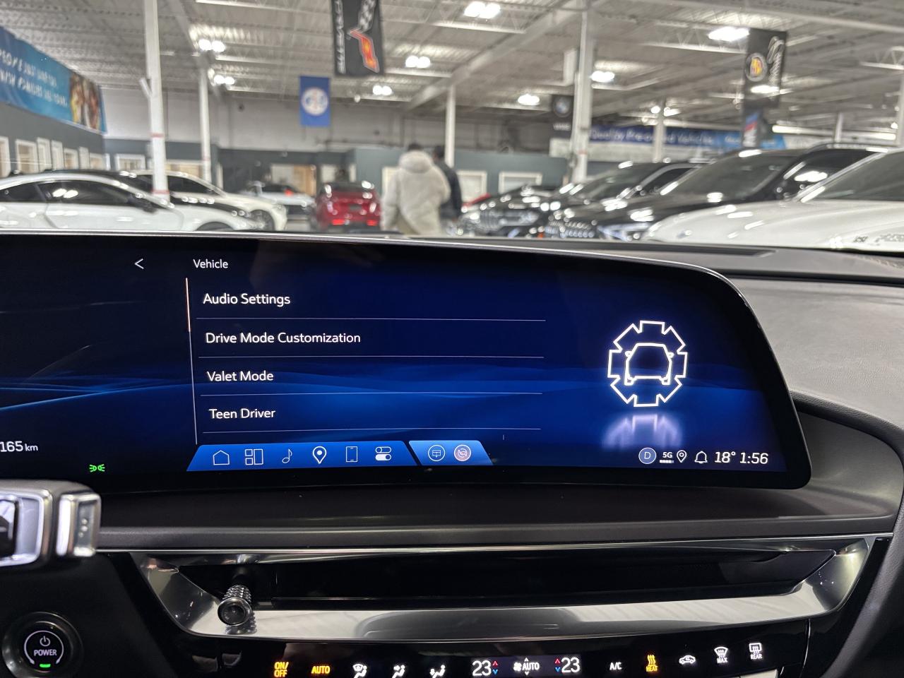 2024 Cadillac LYRIQ Tech|1SA|RWD|CLUSTERNAV|FULLPANOROOF|LEATHER|CAM|+ - Photo #41