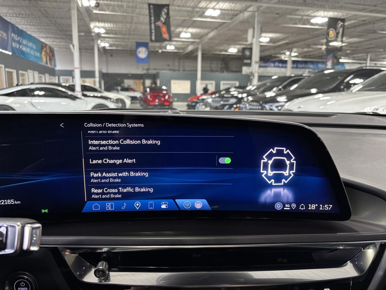 2024 Cadillac LYRIQ Tech|1SA|RWD|CLUSTERNAV|FULLPANOROOF|LEATHER|CAM|+ - Photo #45