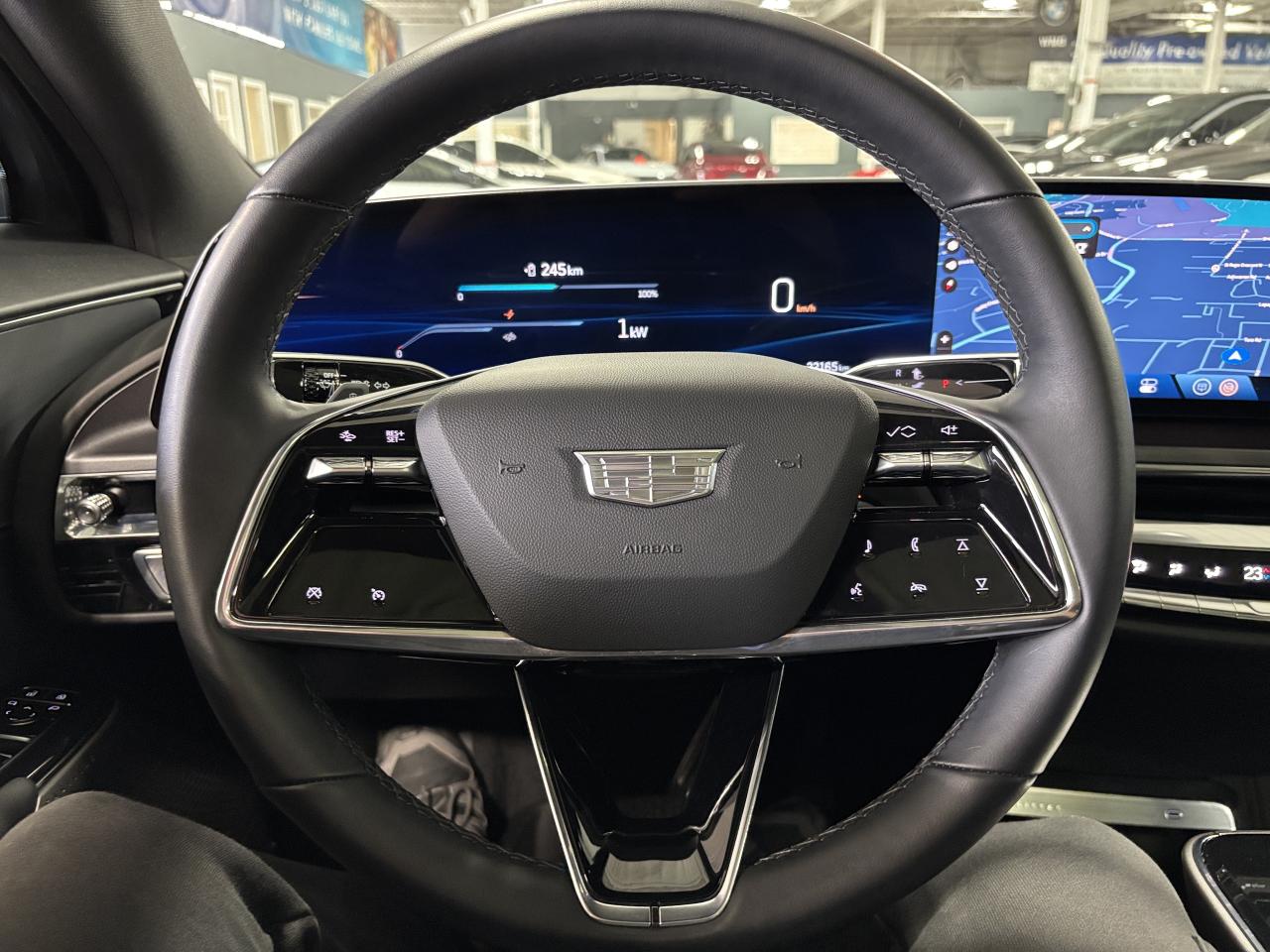 2024 Cadillac LYRIQ Tech|1SA|RWD|CLUSTERNAV|FULLPANOROOF|LEATHER|CAM|+ - Photo #47