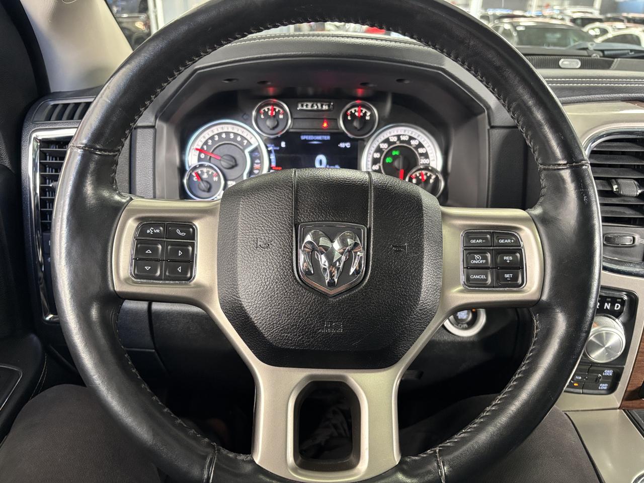 2016 RAM 1500 Laramie|V8HEMI|4WD|CREW|NAV|ALPINE|LEATHER|WHEELS| - Photo #30