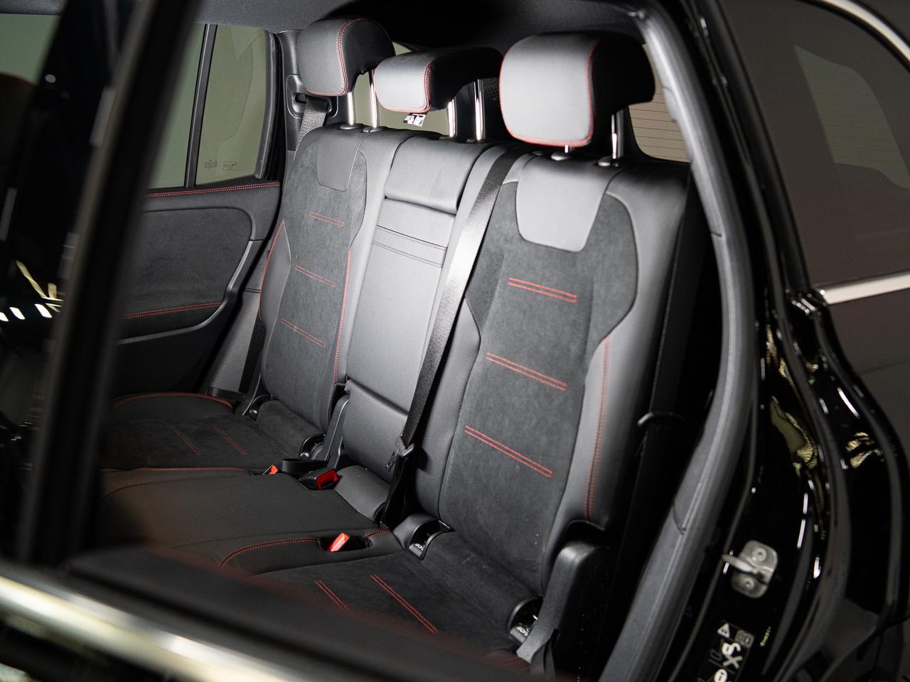 2023 Mercedes-Benz EQB 350 | AMG PKG | EXCLUSIVE & SPORT PKG Photo