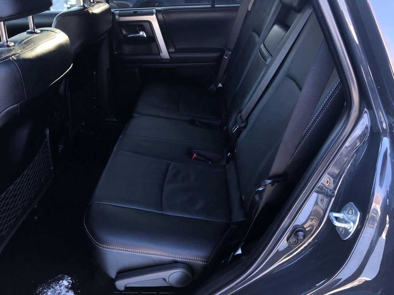 2024 Toyota 4Runner LIMITED, 7 PASS., LEATHER, ROOF, NAVI, JBL, HTD. & Photo