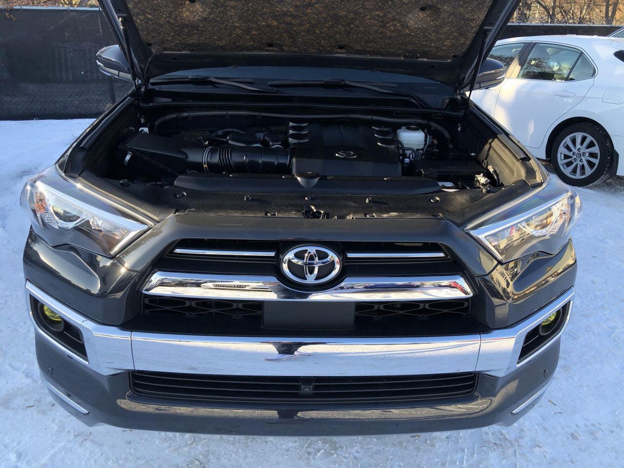 2024 Toyota 4Runner LIMITED, 7 PASS., LEATHER, ROOF, NAVI, JBL, HTD. & Photo