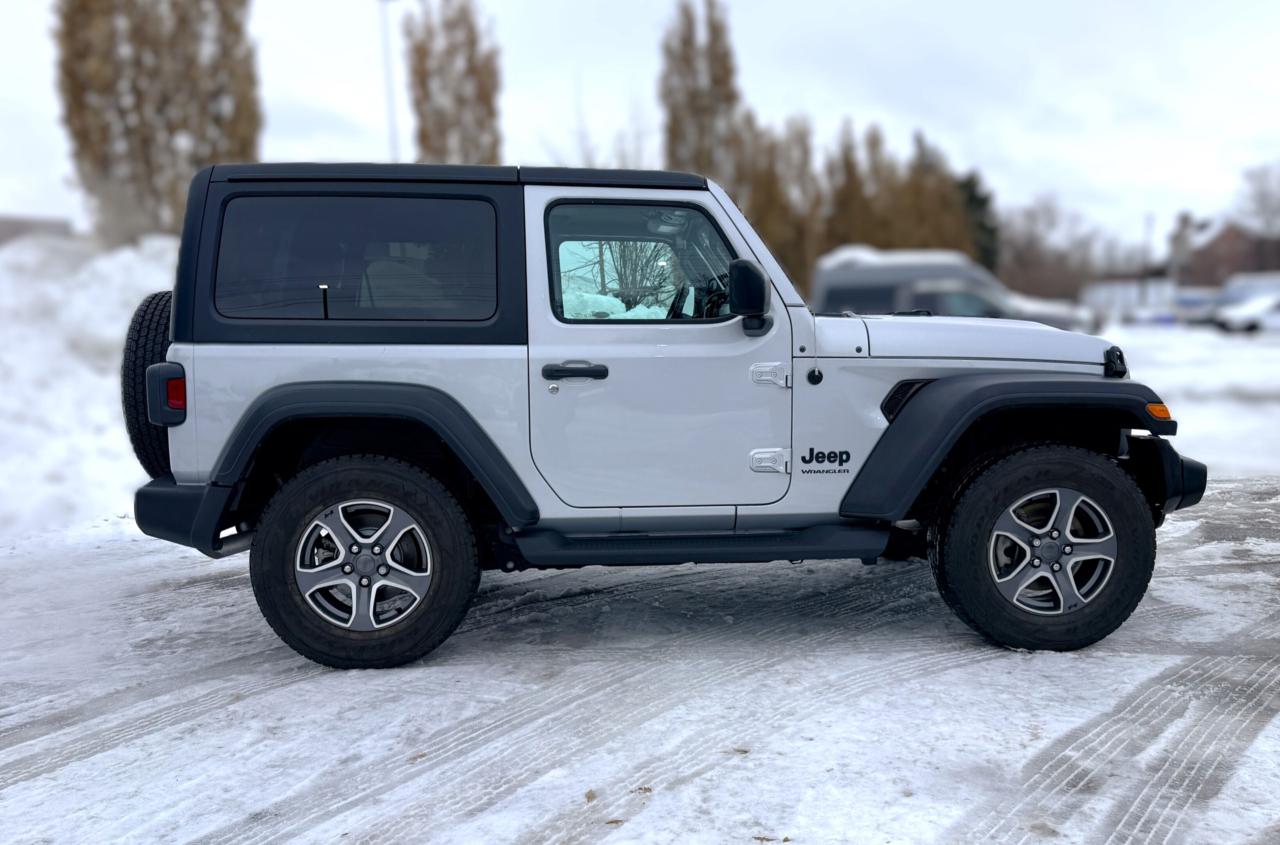 2023 Jeep Wrangler Sport 2 Door 4x4 | BLUETOOTH | BACKUP CAMERA  | Photo3