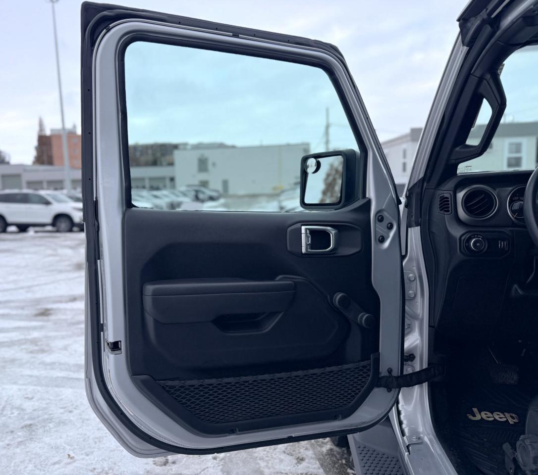 2023 Jeep Wrangler Sport 2 Door 4x4 | BLUETOOTH | BACKUP CAMERA  | Photo