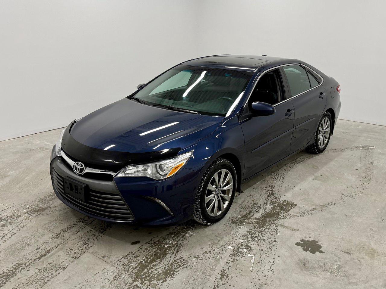 2016 Toyota Camry  Photo