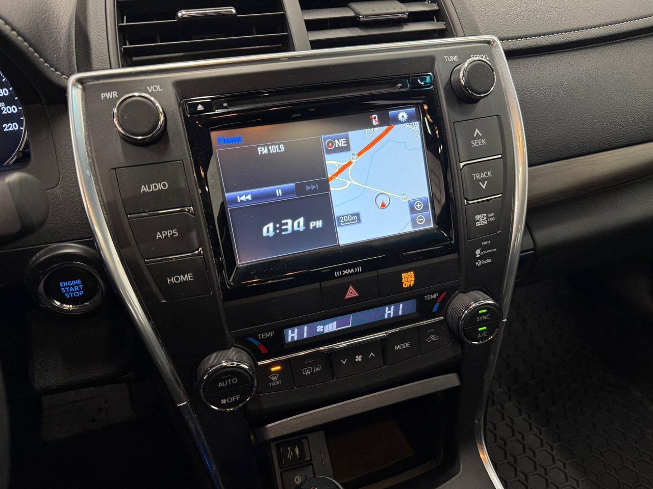 2016 Toyota Camry  Photo