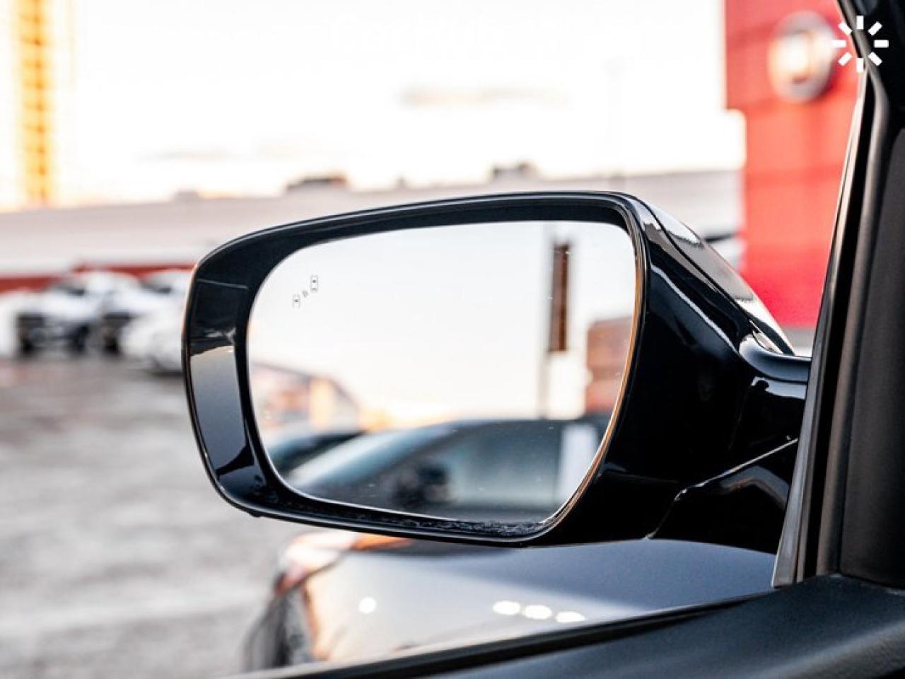 2018 Hyundai Santa Fe Sport Luxury AWD Panoroof Infinity Audio Backup Cam Remote Start Photo