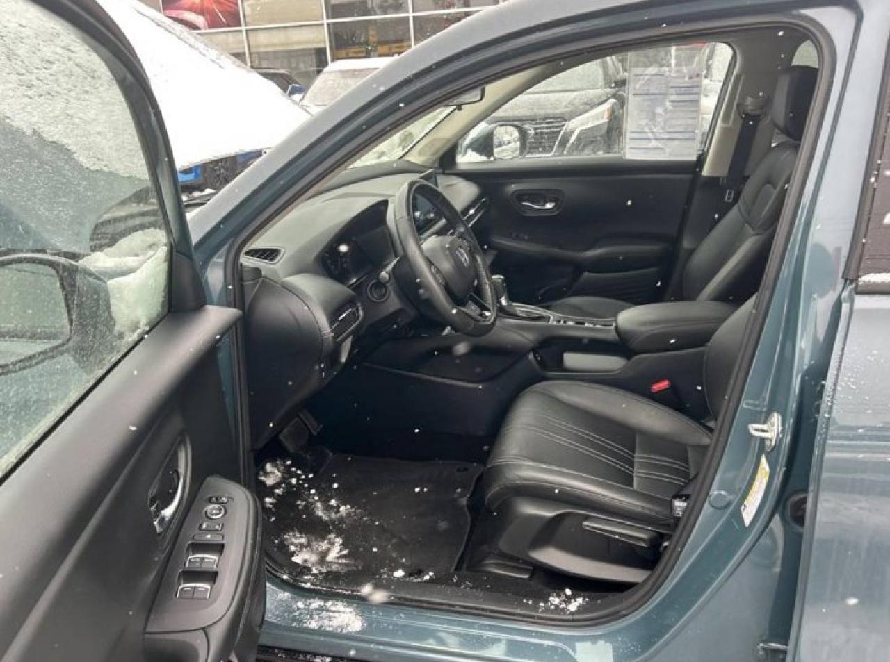 2024 Honda HR-V EX-L Navi | AWD | Leather | Sunroof | Heated Seats + Steering | Adaptive Cruise | and More ! Photo2