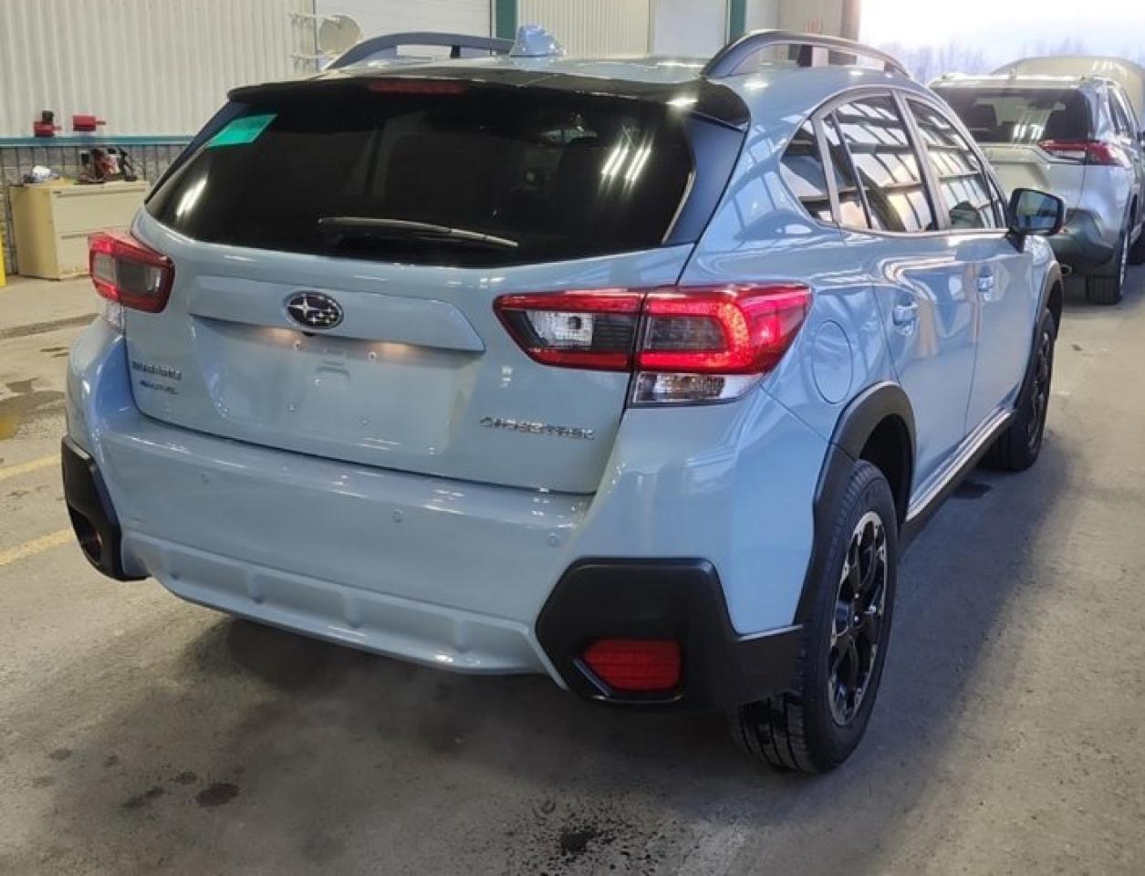 2023 Subaru XV Crosstrek Sport AWD | Sunroof | Adaptive Cruise | CarPlay + Android | Heated Seats | Power Seat | and More ! ! Photo4