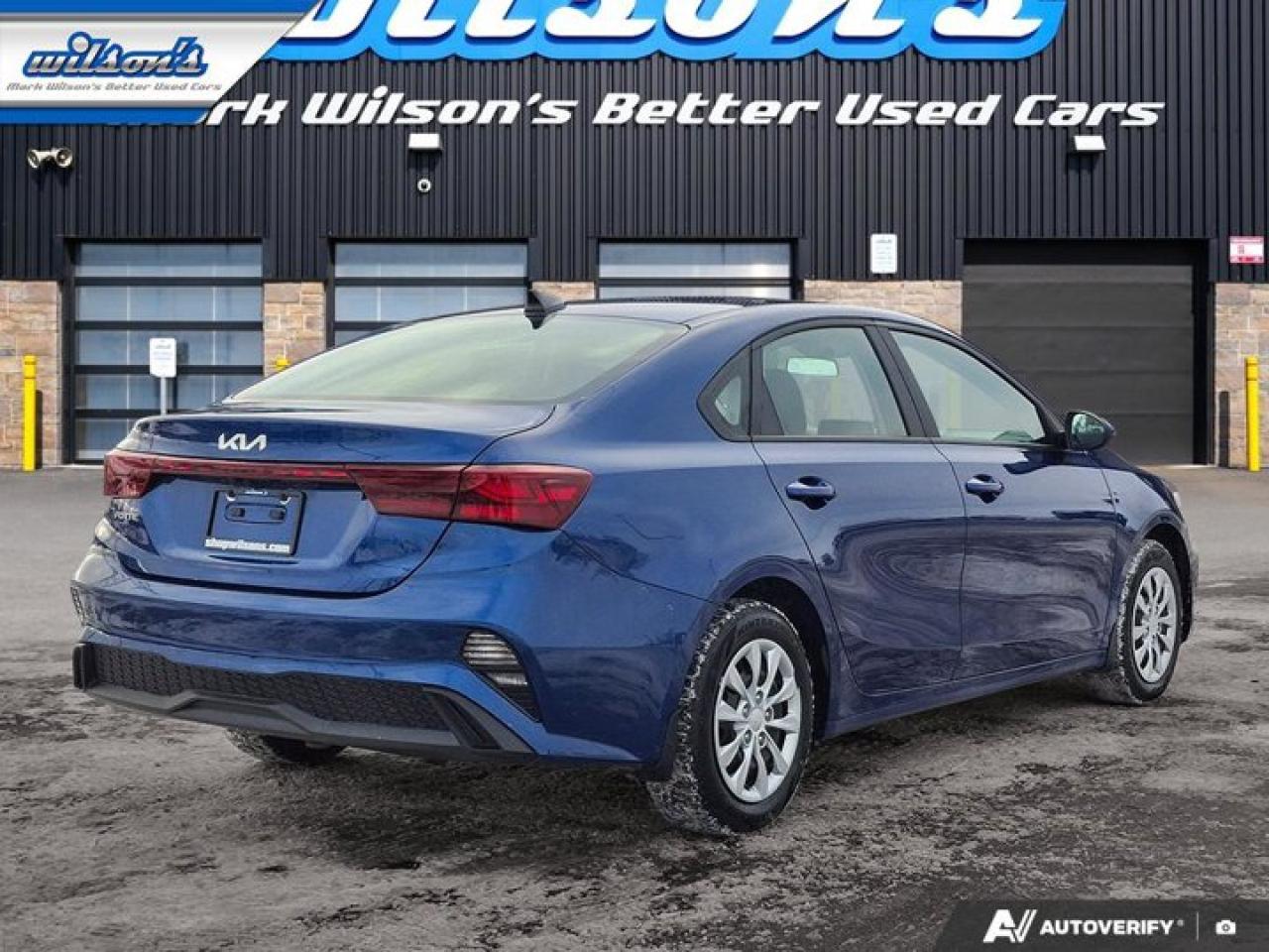 2022 Kia Forte LX | Heated Seats | CarPlay + Android Auto | Rear Camera | and More ! Photo4
