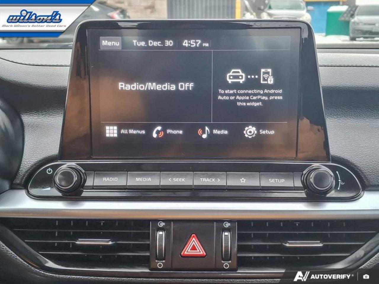 2022 Kia Forte LX | Heated Seats | CarPlay + Android Auto | Rear Camera | and More ! Photo