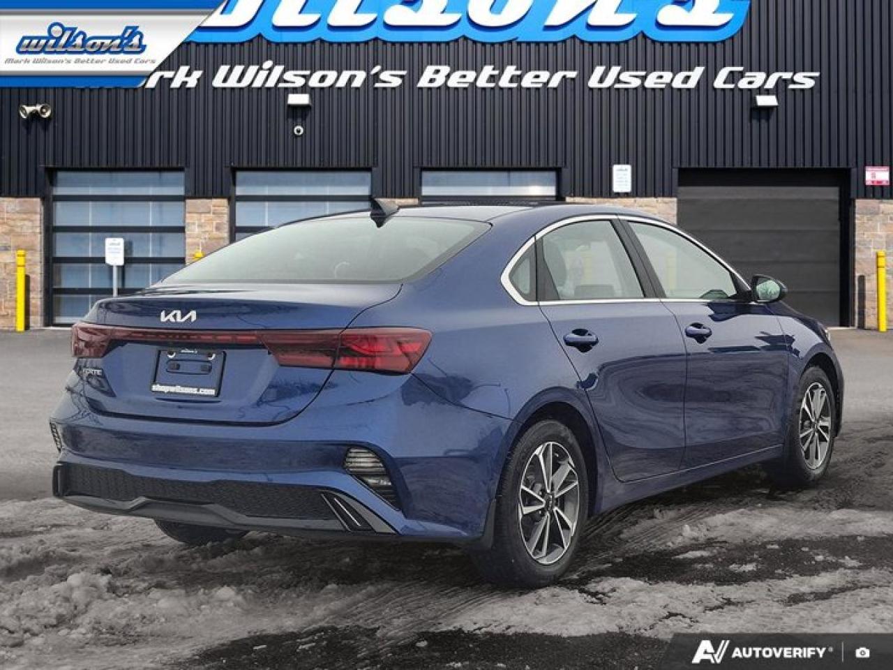 2022 Kia Forte EX | Heated Wheel + Seats | BSM | CarPlay + Android | Rear Camera | Alloy Wheels and More ! Photo