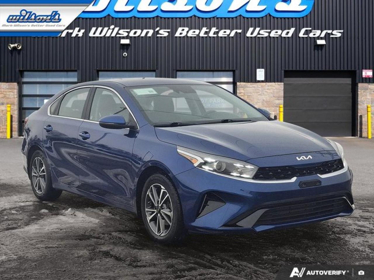 2022 Kia Forte EX | Heated Wheel + Seats | BSM | CarPlay + Android | Rear Camera | Alloy Wheels and More ! Photo