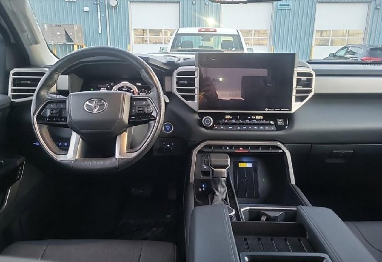 2023 Toyota Tundra Limited Hybrid Crew | Leather | Sunroof | Heated Wheel | Cooled + Heated Seats | CarPlay & More ! Photo