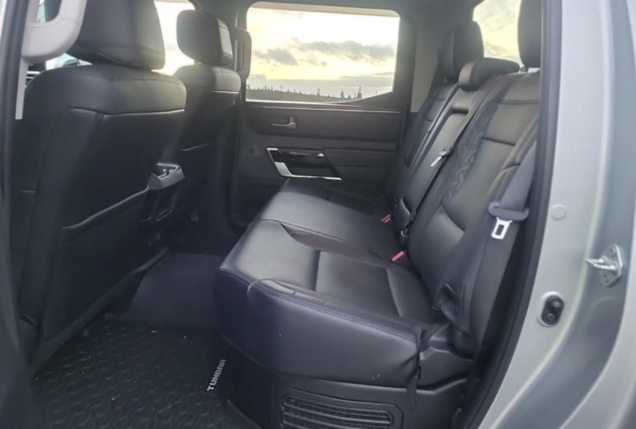 2023 Toyota Tundra Limited Hybrid Crew | Leather | Sunroof | Heated Wheel | Cooled + Heated Seats | CarPlay & More ! Photo2