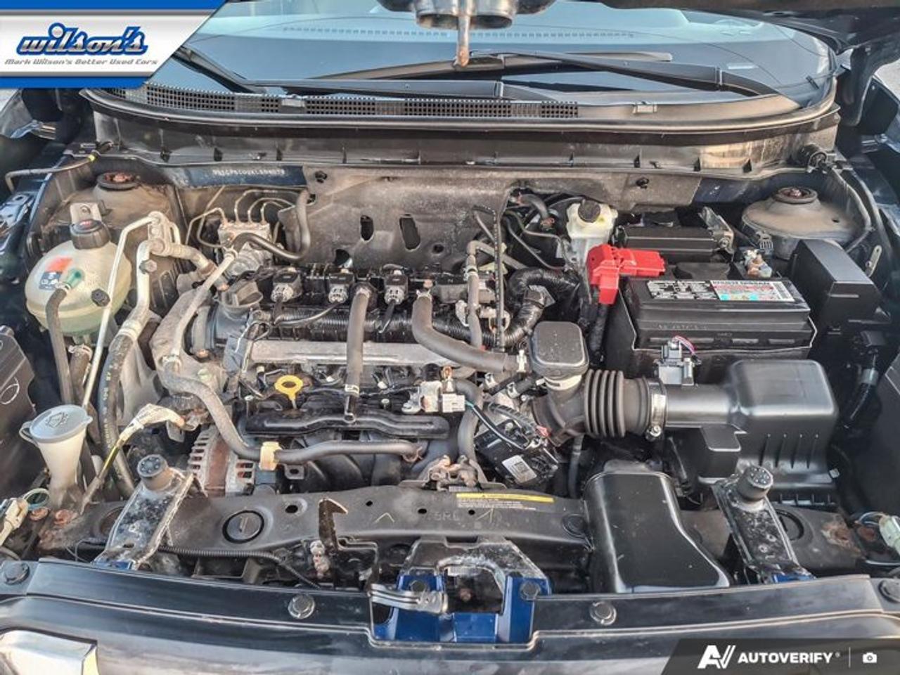 2019 Nissan Kicks SR | Leather | Heated Seats | Remote Start | Bose Audio | CarPlay + Android | Keyless Entry & More ! Photo