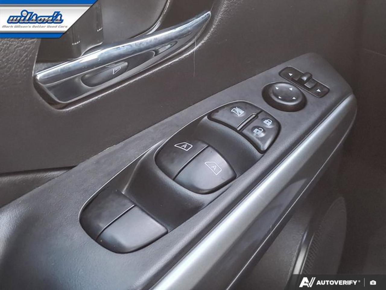 2019 Nissan Kicks SR | Leather | Heated Seats | Remote Start | Bose Audio | CarPlay + Android | Keyless Entry & More ! Photo