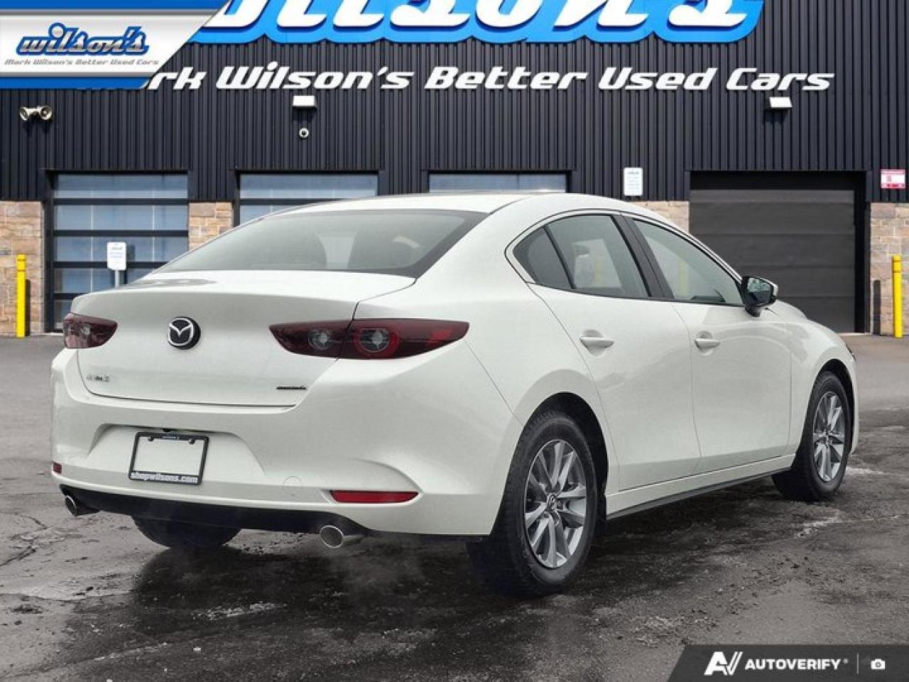 2023 Mazda MAZDA3 GS Sedan | Heated Wheel + Seats | Adaptive Cruise | CarPlay + Android | Rear Camera | and More ! Photo4