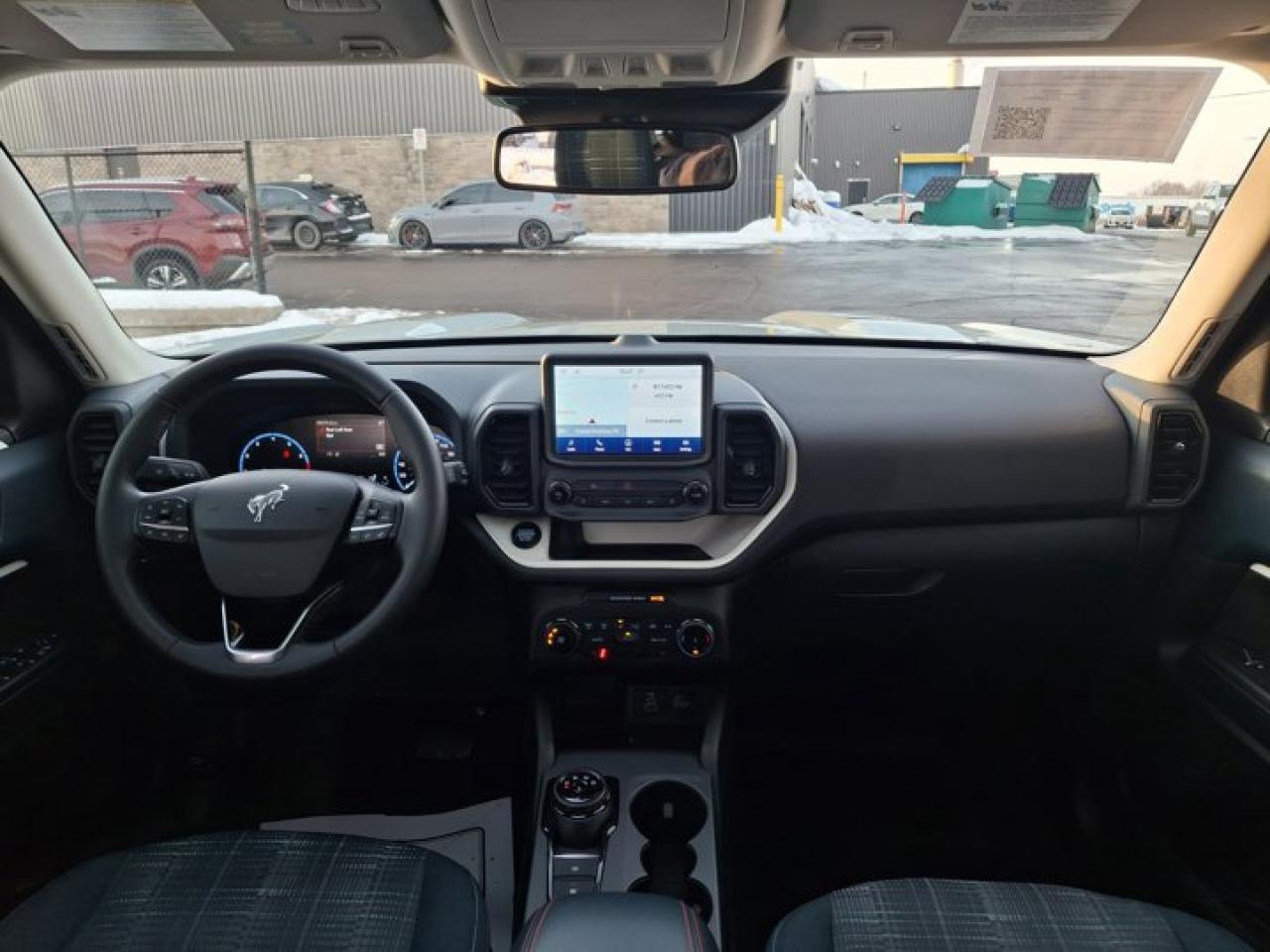 2024 Ford Bronco Sport Heritage 4WD | Sunroof | Adaptive Cruise | Power Seat | Heated Seats | Remote Start | and More ! Photo