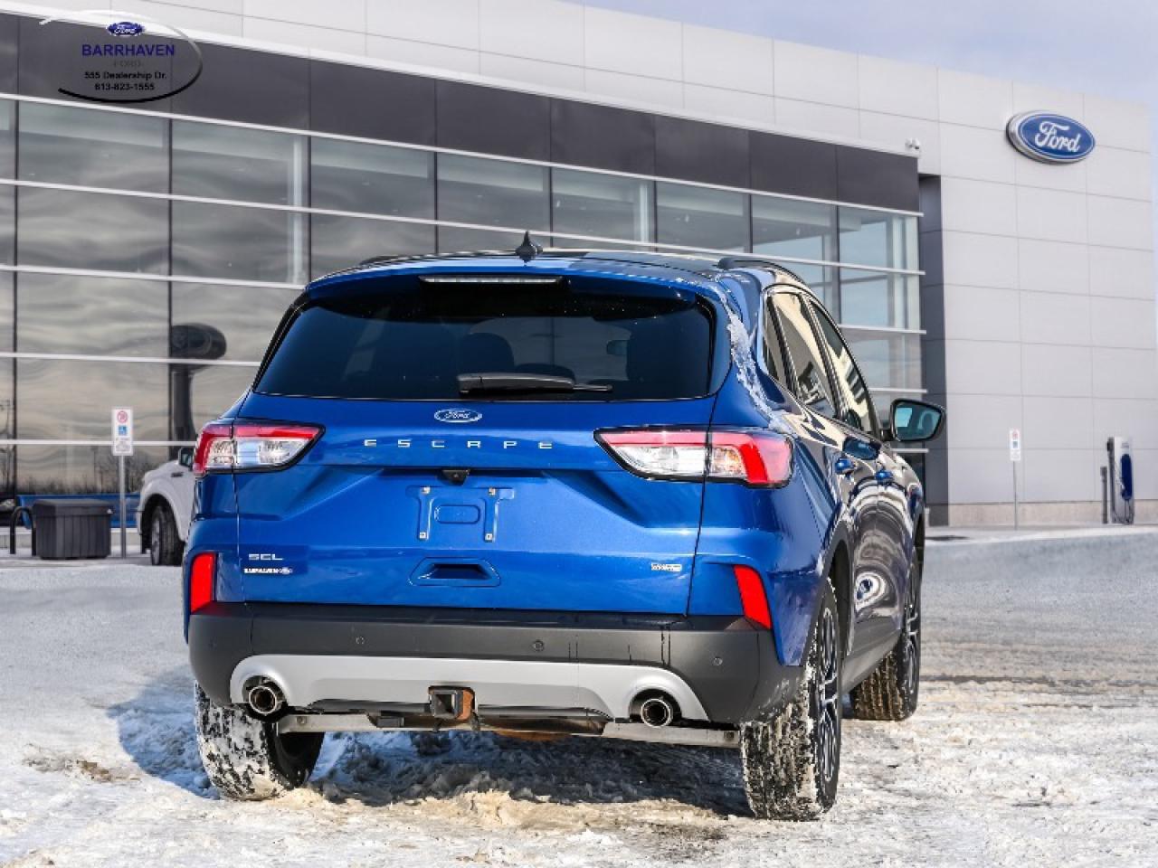 2022 Ford Escape SEL Plug-In Hybrid Photo3