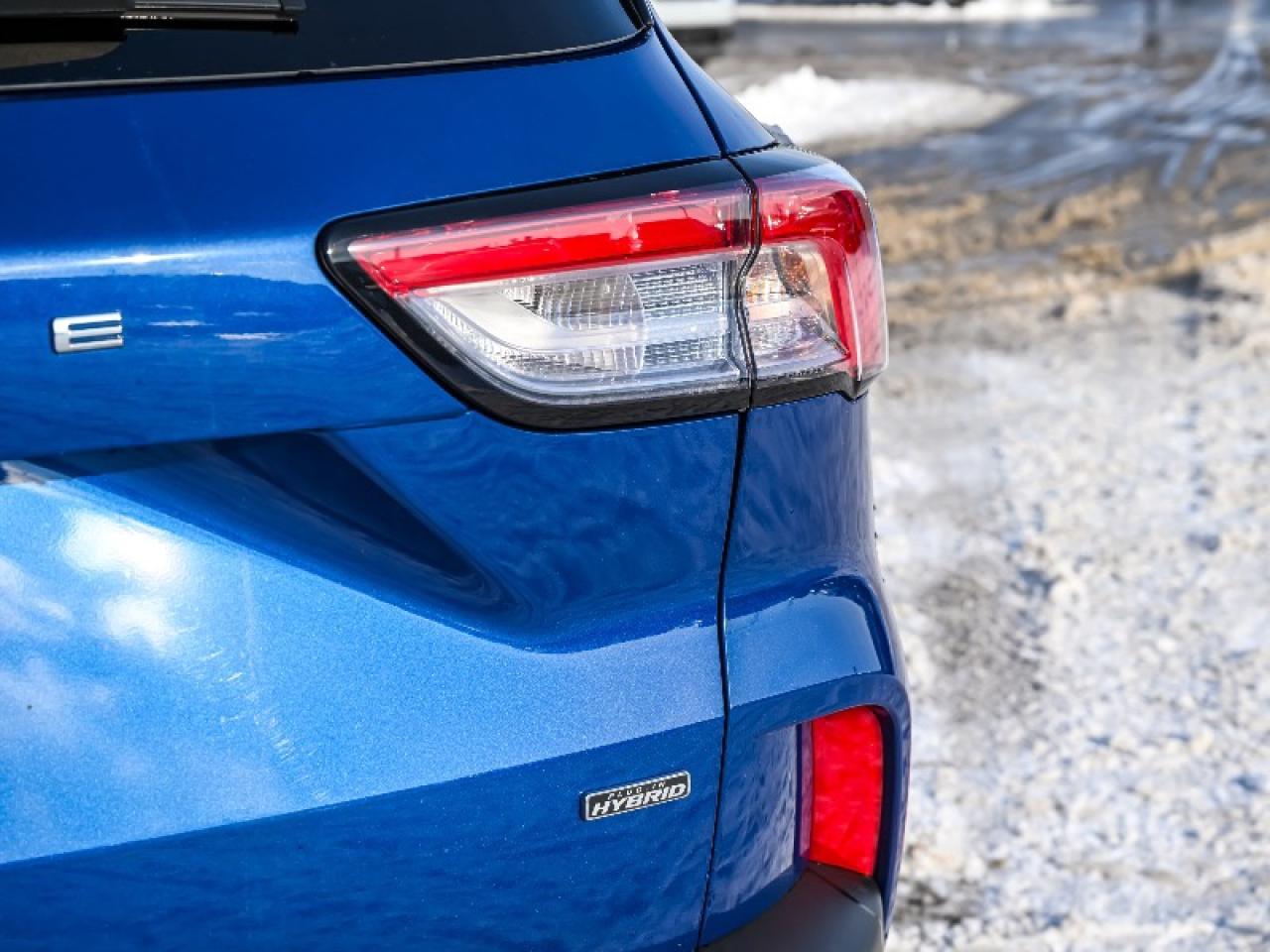 2022 Ford Escape SEL Plug-In Hybrid Photo