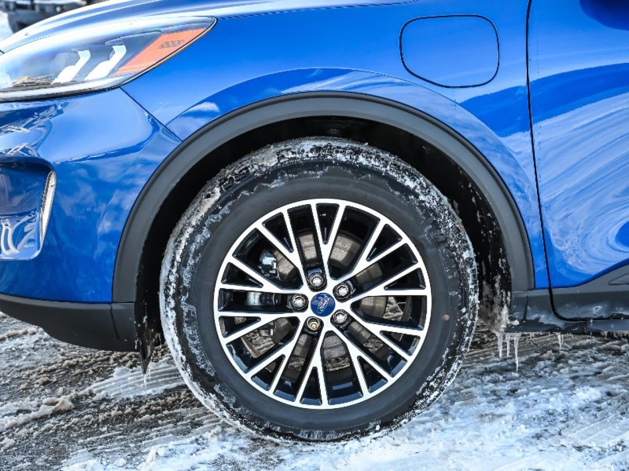 2022 Ford Escape SEL Plug-In Hybrid Photo