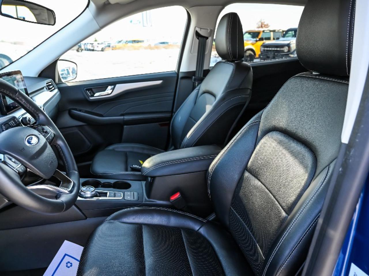 2022 Ford Escape SEL Plug-In Hybrid Photo