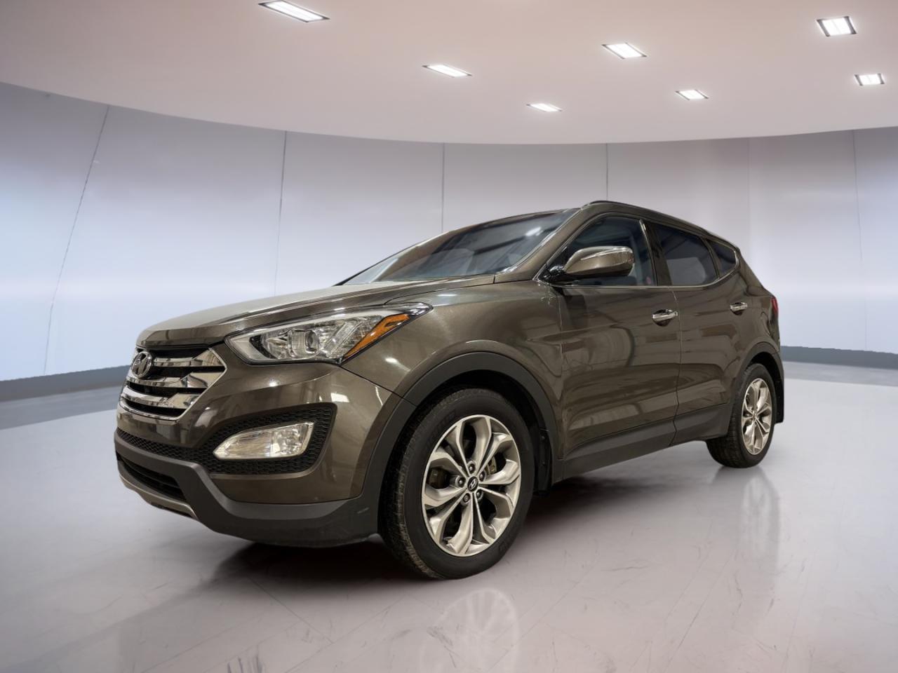 Used 2014 Hyundai Santa Fe Sport Limited for sale in Moose Jaw, SK