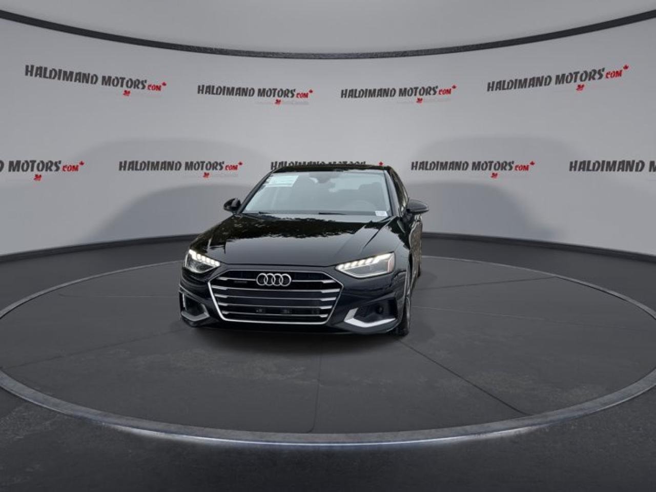 2024 Audi A4 Sedan Komfort Quattro | Sunroof | Heated Seats | Leather Seats Photo2